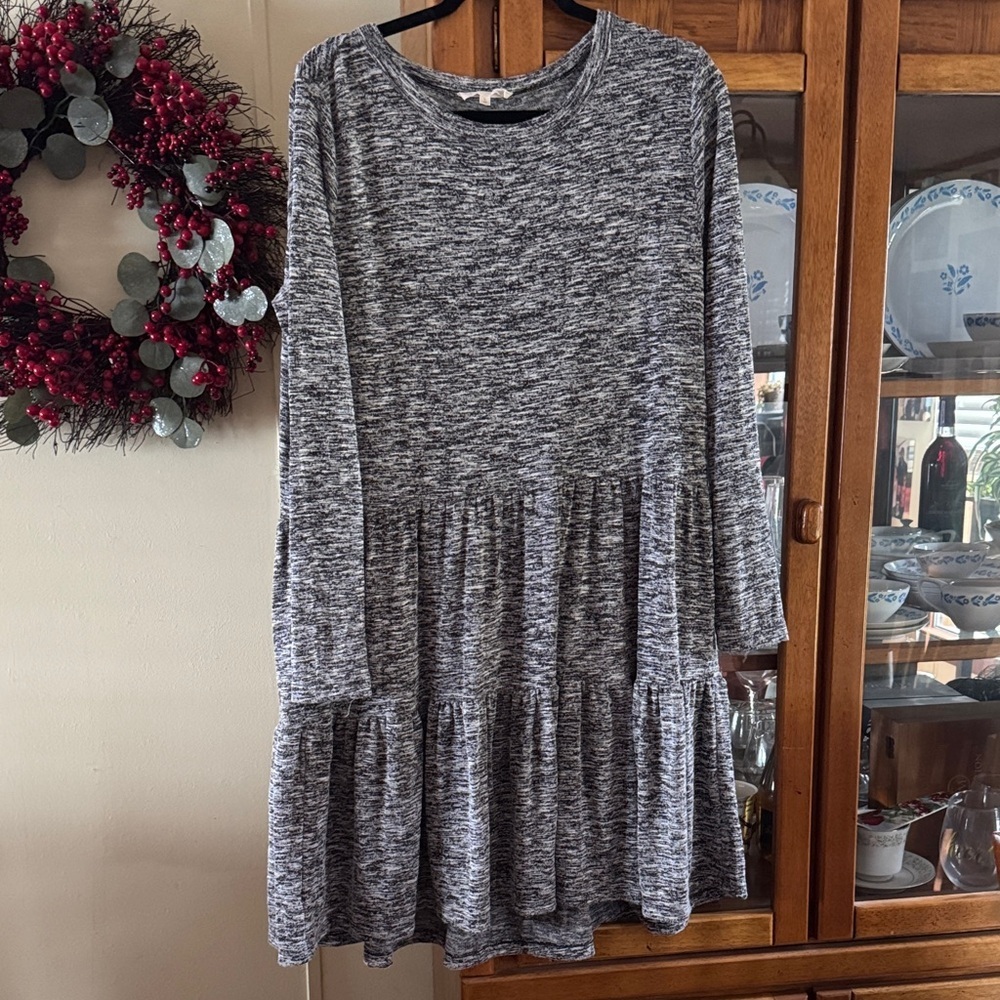 Lou & Grey Gray Long Sleeve Dress
